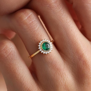 14k Emerald Wedding Ring, Solid Gold Round Cut Emerald Engagement Ring, Emerald Promise Ring, May Birthstone Ring, Emerald Halo Ring Women