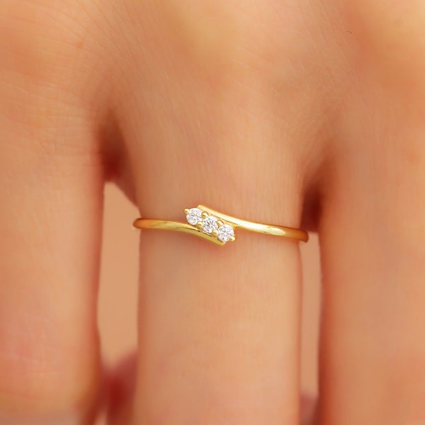 Dainty Solid Gold Cz Diamond Ring - Minimalist Promise Ring