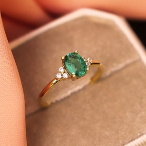 14k Oval Emerald Engagement Ring, Vintage Style Emerald Wedding Ring Women, Lab Emerald Proposal Ring Real Gold, Green Gemstone Emerald Ring