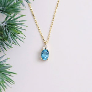 14k Solid Gold Schweizer Blautopas-Halskette, Ovalschliff-Blautopas-Anhänger, 18k Blautopas-Schmuck, Hochzeitsgeschenk, Geburtstagsgeschenk, Geschenk für Mama