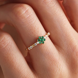 14k Natural Inspired Emerald Ring, Solid Gold Minimalist Emerald Ring, Emerald Flower Ring, Dainty Emerald Ring, May Birthstone, Flower Ring