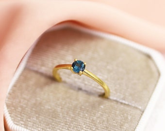 14k London Blue Topaz Ring, Topaz Engagement Ring, Dainty Blue Topaz Promise Ring, Topaz Ring for Women, Gift for Her, Mothers Day Gift