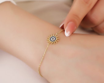 14k Gold Sun Bracelet, Dainty Celestial Star Sun Bracelet, Sunshine Charm Bracelet, Trendy Sun Bracelet, Gift for Her, Gift for Daughter