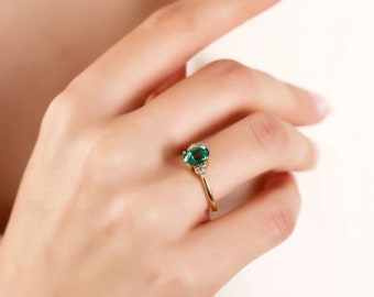 14k Emerald Engagement Ring, Vintage Emerald Wedding Ring Women, Lab Emerald Proposal Ring Gold, 18k Oval Emerald Ring, Green Emerald Ring