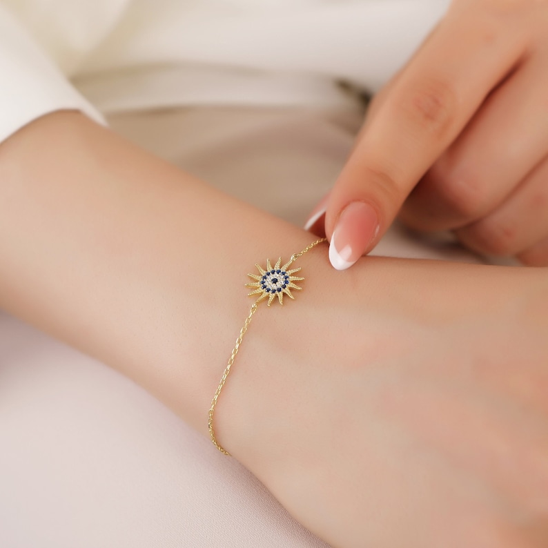 14k Gold Sun Bracelet, Dainty Celestial Star Sun Bracelet, Sunshine Charm Bracelet, Trendy Sun Bracelet, Gift for Her, Gift for Daughter image 1