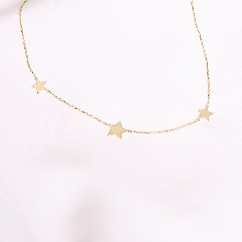 14K Solid Gold Triple Star Necklace Dainty Three Star Gold Etsy