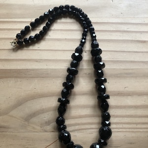 1940&#39;s / 50&#39;s Heavy Black Beaded Necklace