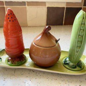 Vintage 1950's Carlton Ware Vegetable Cruet Set