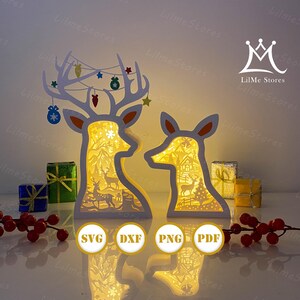 Lanterna di Natale con cervi, 2 coppie, carta tagliata, lanterna con cervo in formato SVG, scatola con ombra di cervo, lanterna con silhouette di cervo, scatola 3D di cervo, scatola luminosa in formato SVG