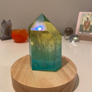 Yellow/Blue Aura Quartz LED lamp