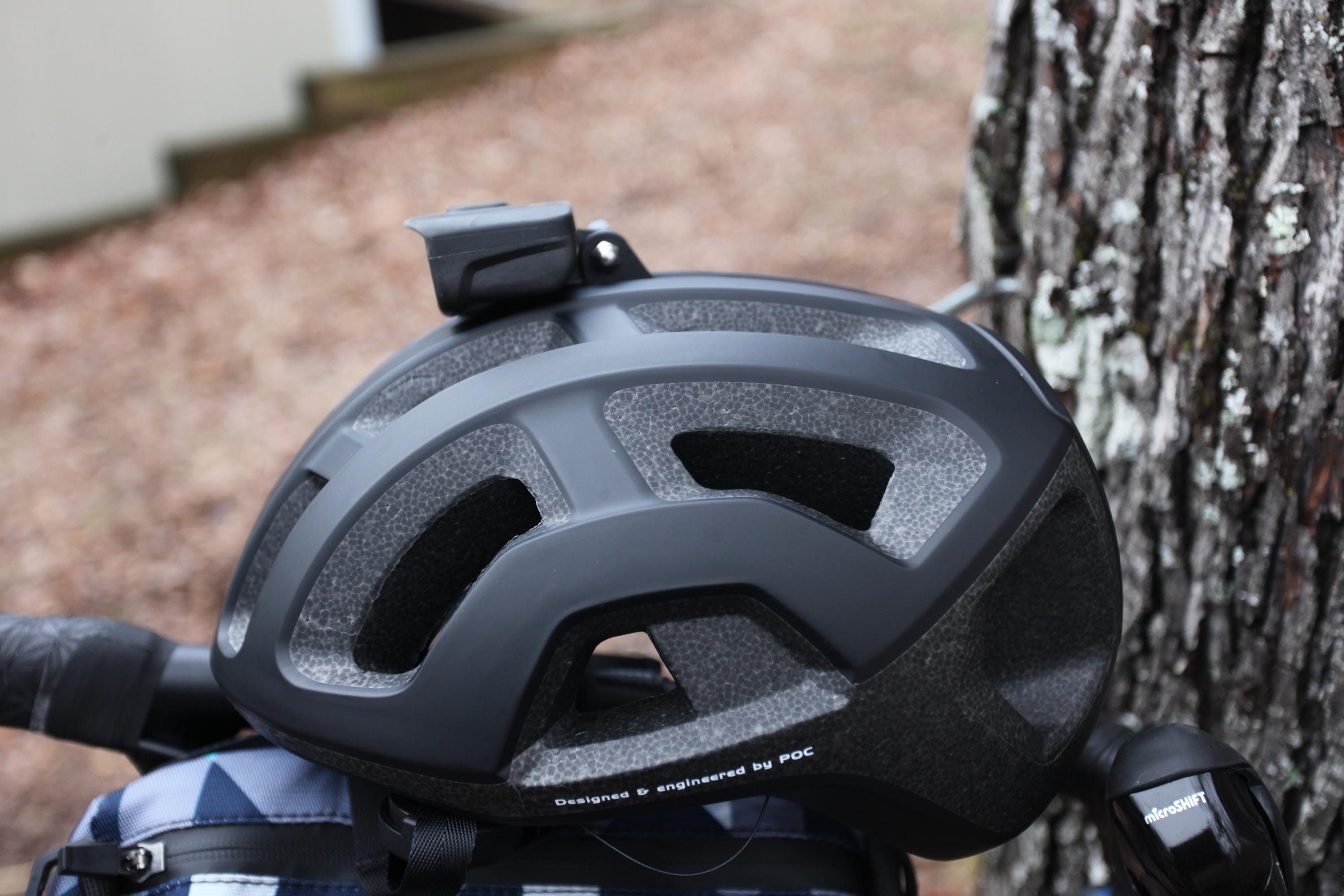 POC Ventral Lite 用 3 タブ GoPro またはライト マウント - 取り外し 