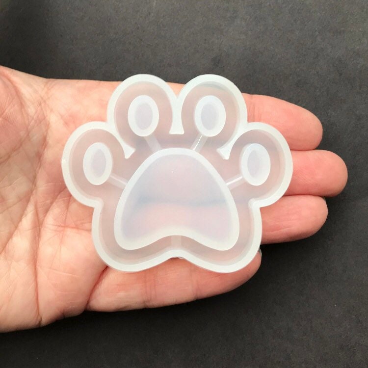 Paw Print Shaker Mold Paw Print Shaker Mold