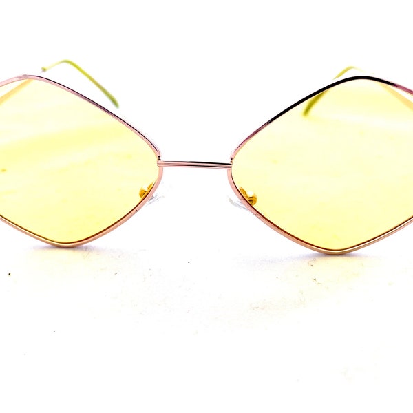 Vintage Style Retro Unisex Sunglasses Diamond 1960s style, Vintage yellow metal frame festival 60’s sunglasses UV400