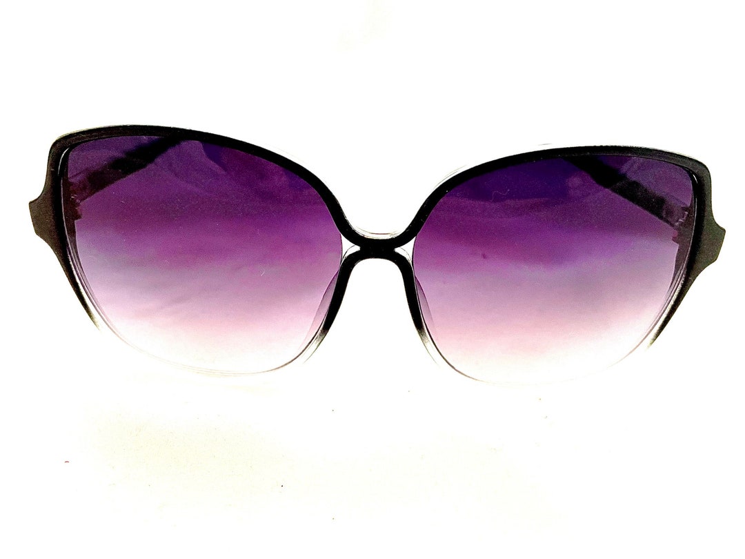 Vintage 60's Oversized Sunglasses: Retro Bug Eye Shades