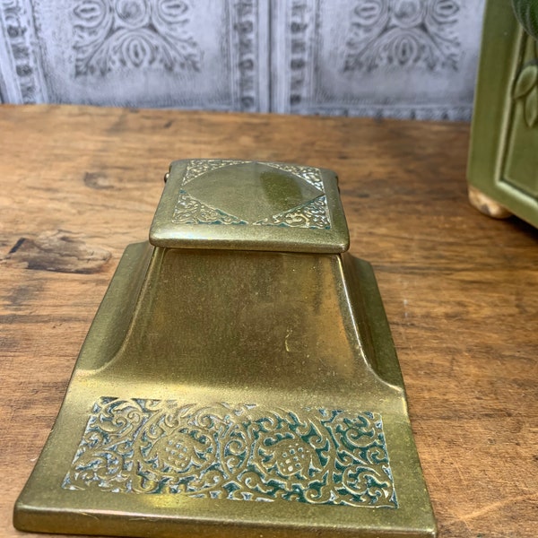 Beautiful vintage solid brass inkwell ornate