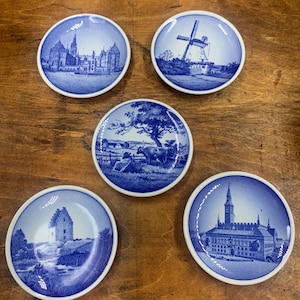Set of 5 Royal Copenhagen Fajance 3 1/4” plaquettes plaque wall hanging Denmark scenes blue white