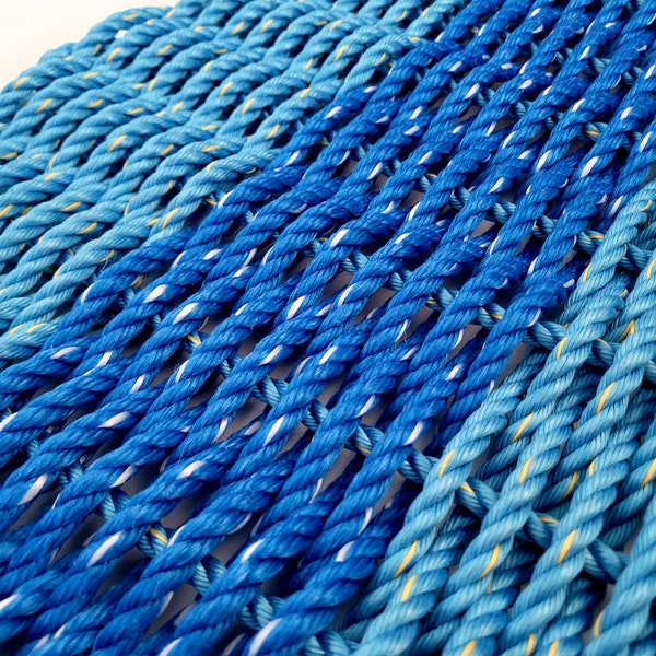 Light Blue and Royal Blue Maine Lobster Rope Mat