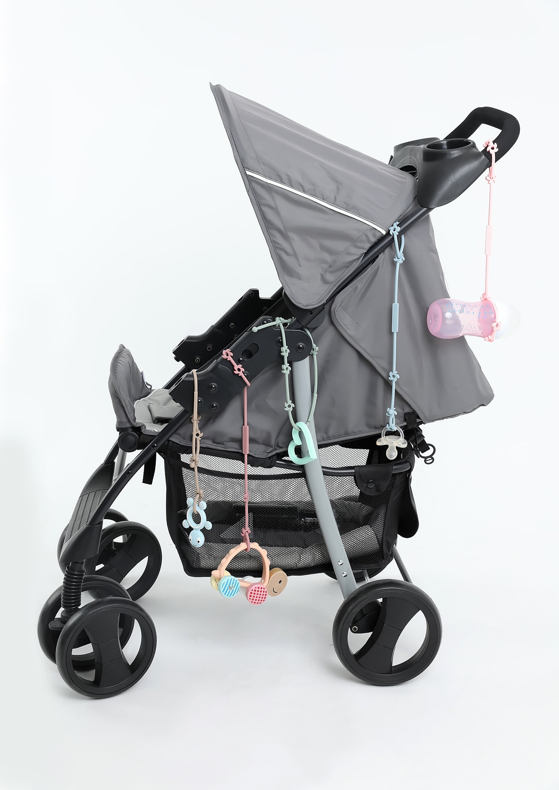 Universeller Kinderwagen-Essteller  Kinderwagen-Snackhalter,Verstellbarer  Getränkehalter mit Griffverlängerung, Stoßstangenhalter für Babyflaschen,  Speiseteller für Einkaufswagen Holdes : : Baby