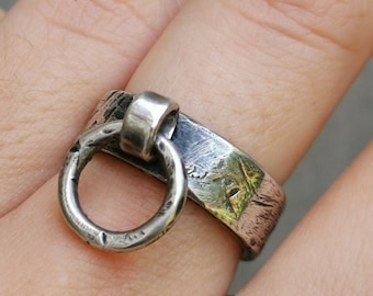 SKLAVEN RING / Strukturierte Sterling Silber