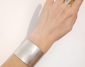 Breite Armspange, 4 cm breite Armspange aus Sterling Silber
