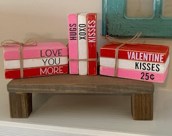 Grossiste en livres en bois pour la Saint-Valentin, Grossiste en livres en bois pour la Saint-Valentin, Grossiste en décorations pour la Saint-Valentin, Déco pour plateaux à plusieurs niveaux, Life's Canopy