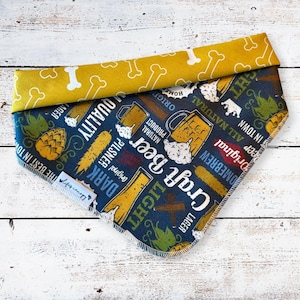 Beer Pet Bandana, Craft Beer Bandanas, Hunde Bandanas, Haustier Bandanas, Wende-Bandana, Hundebekleidung, Haustierbekleidung, Life&#39;s Canopy
