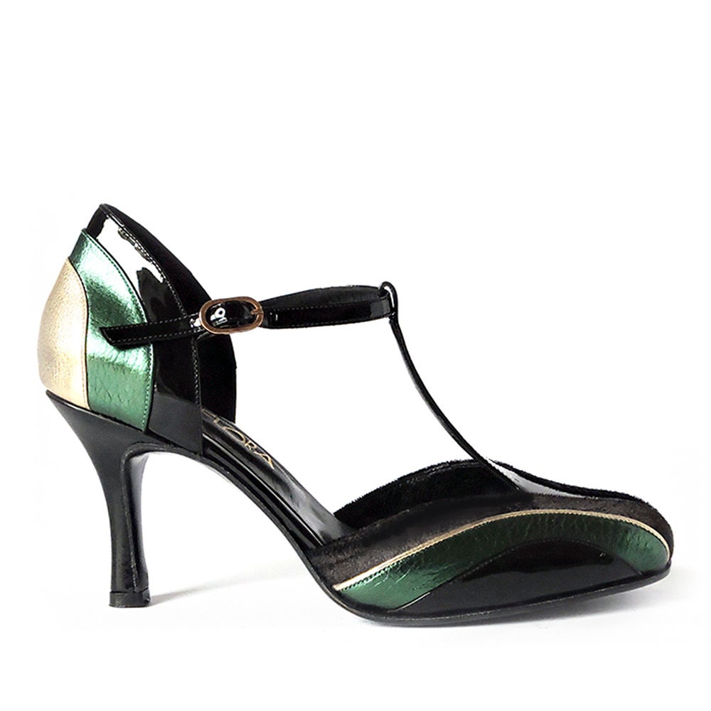 Tango Shoes for sale Only 2 left at 60