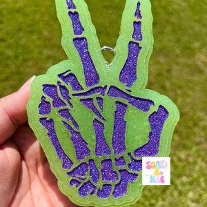 Skeleton Car Freshie: Halloween-luchtverfrisser met aromaparels