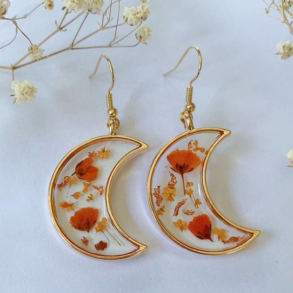 Moon Shaped Framed Resin Drop Earrings with Real Pressed Flowers