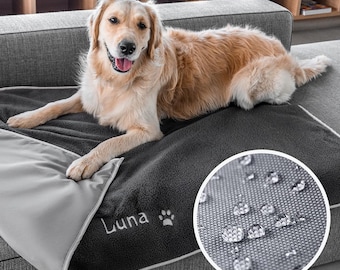 GoTags Personalized Dog Blanket - Water Resistant Fleece Dog Blanket with Name Custom Embroidered