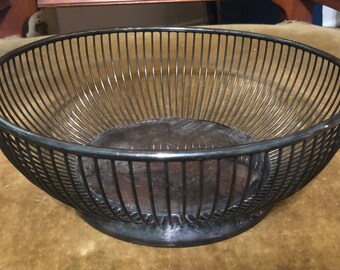 Mid-Century Rare Silver-Plated Wire Irregular Fruit Basket from Germany Mid-Century Rare Silver-Plated Wire Irregular Fruit Basket from Germany
