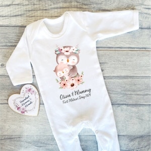 Personalisierte Babys erste Muttertag Outfit: Tiere 1st Andenken Custom Baby wachsen, Weste & Lätzchen