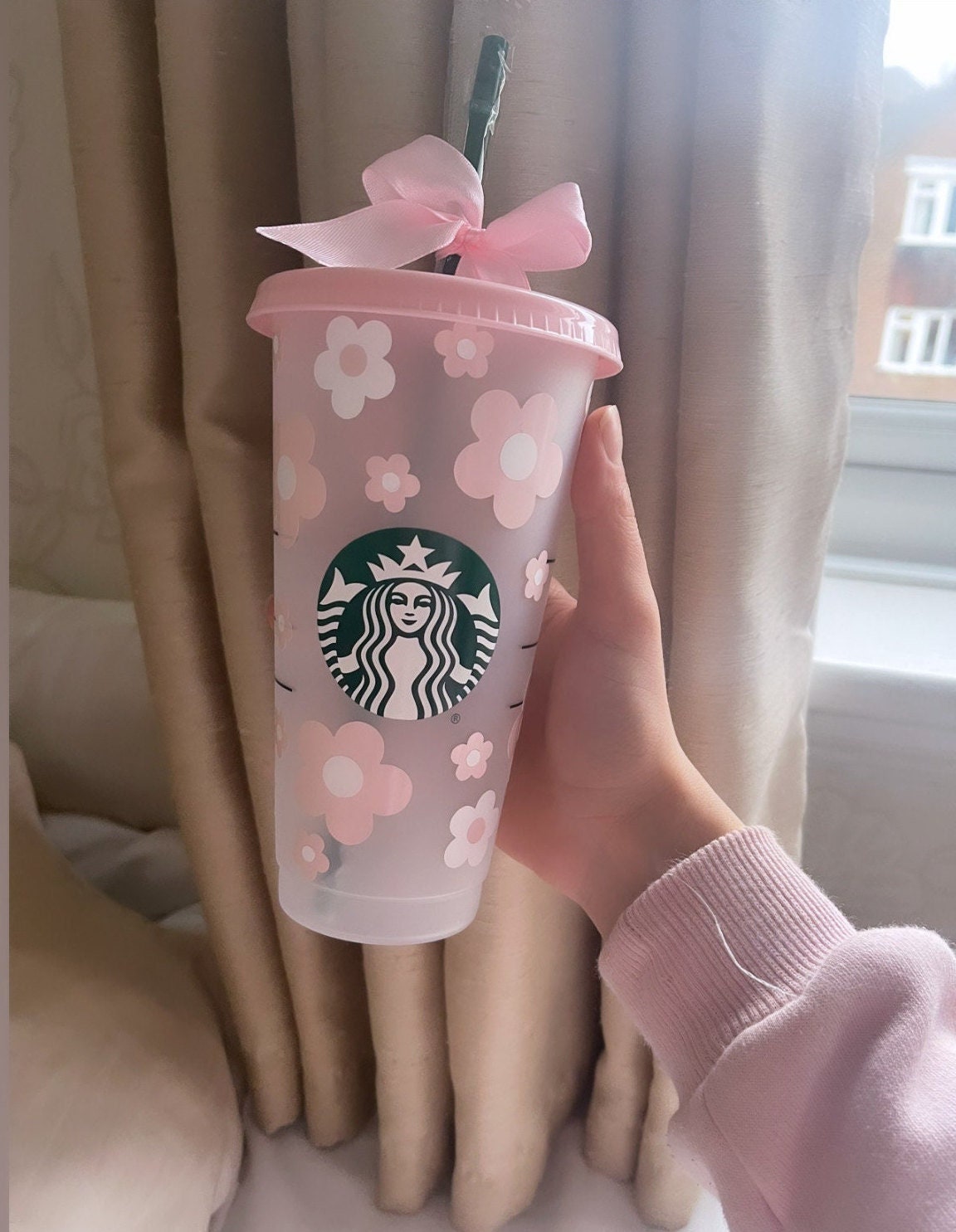 Starbucks Cold Cup With Pink Retro Flowers Design – Pink Cactus Creations