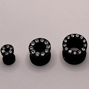 Paar Schwarz Tunnel Stahl Metall Diamant Kristall Edelstein Rim Ohr Stretcher Plugs Spacer Expander Flare Schraube passen Körperschmuck Gauges 12g 14g emo