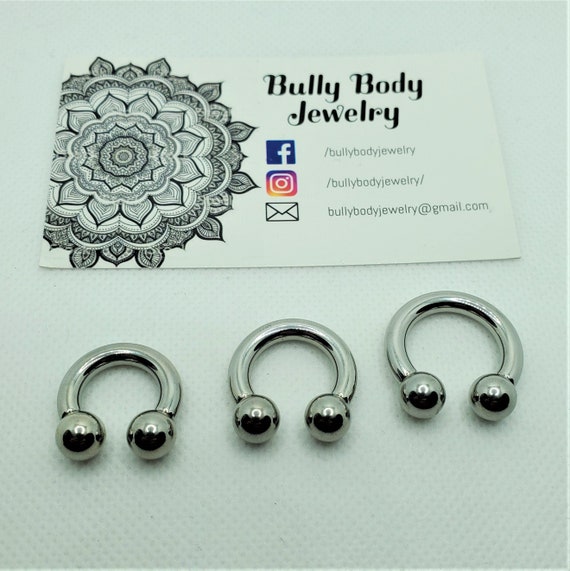 8g online horseshoe earrings
