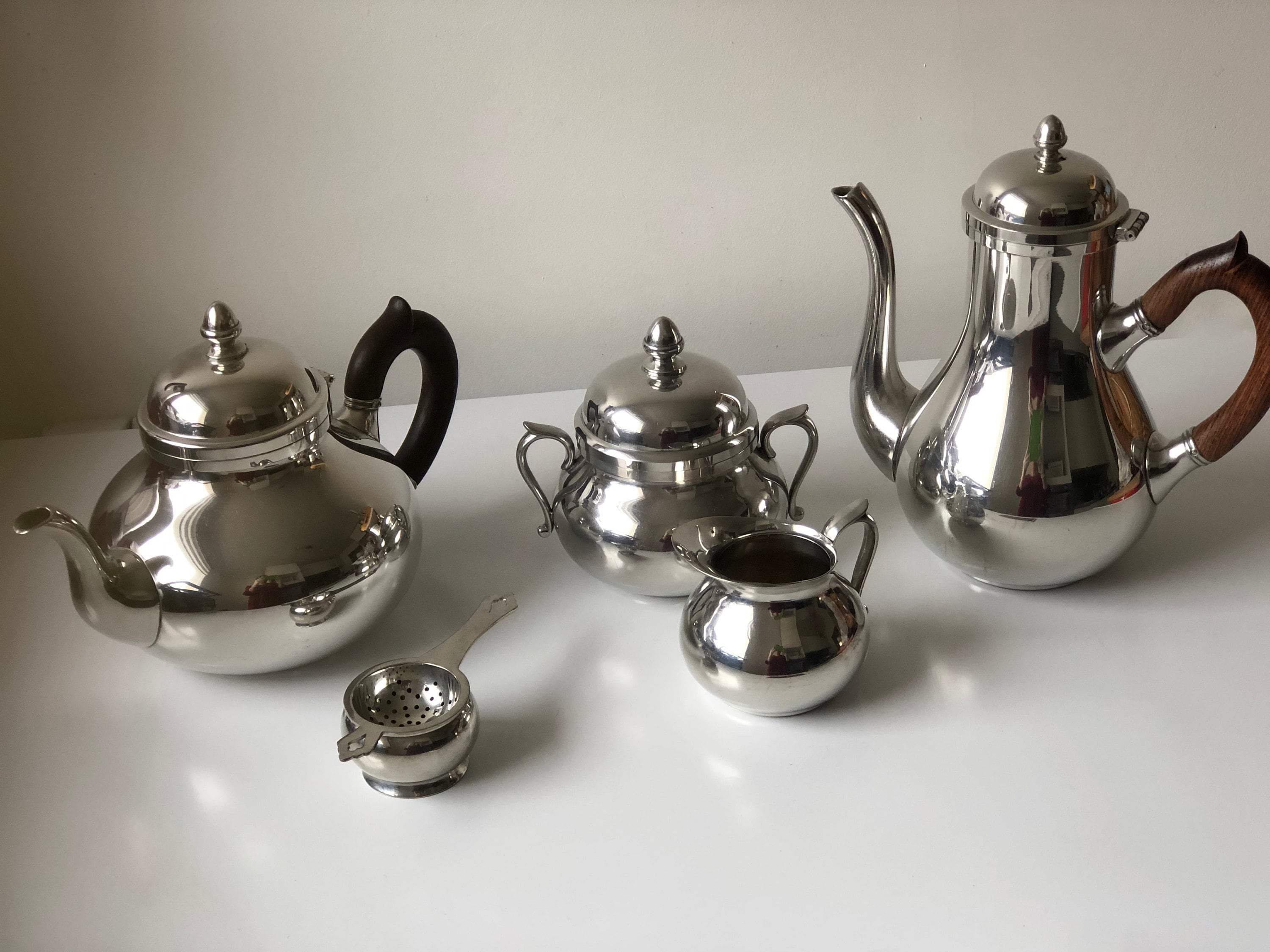 Ensemble Thé et Café en Étain Poli Brillant Etains Du Manoir