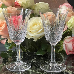 Lot de 2 verres à eau Cristal Saint Louis modèle Tarn signés très bon état hauteur 18 cm