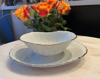 Sauce boat Limoges Porcelain Bernardaud model Verdi gravy boat