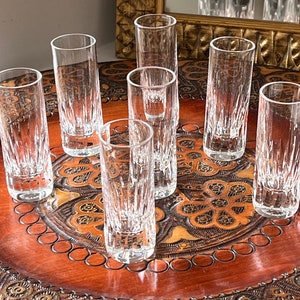 Lot de 7 shots / verres à liqueur Cristal Saint-Louis modèle Deauville