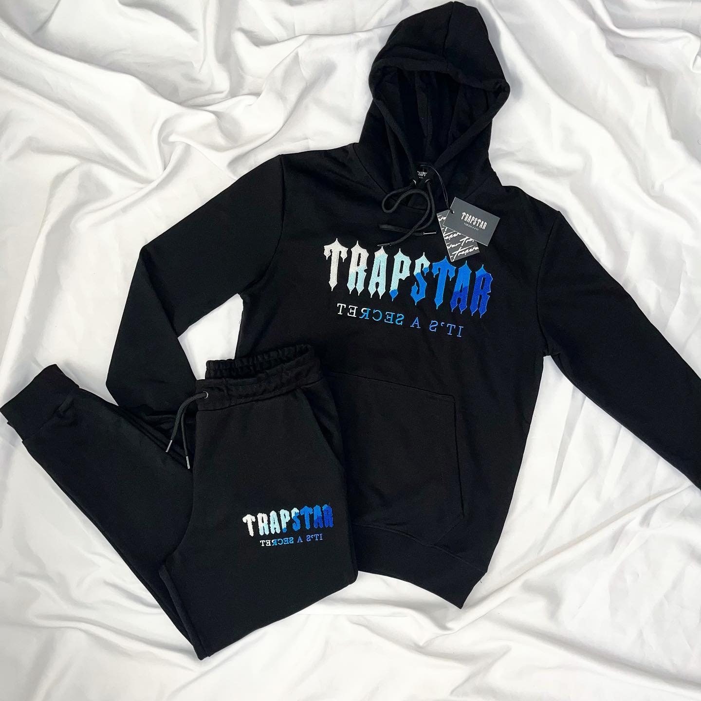 black trapstar tracksuit