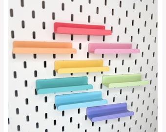 ¡NUEVO TAMAÑO! Riel de exhibición – Repisa para tablero perforado Skadis de IKEA / Repisa esbelta impresa en 3D