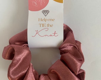 Bridesmaid Scrunchie, maid of honor scrunchie, Bridal Party gift, bridal party proposal, scrunchie card, wedding party gift, Satin scrunchie