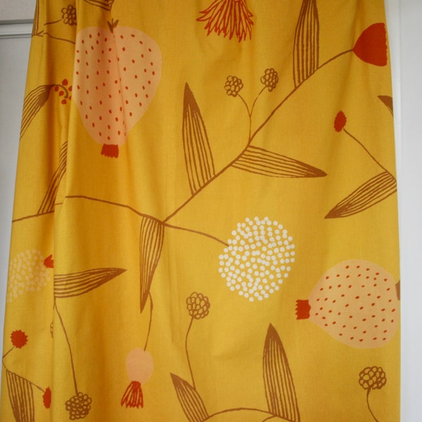 Vintage Marimekko Finland "Lompolo"  1983 Yellow Interior Fabric. Design by Fujiwo Ishimoto. Drapery Fabric. Tablecloth.