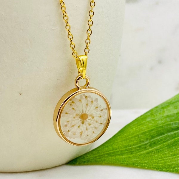 Round Gold Flower Mustard Seed Pendant Necklace, Mustard seed Faith Jewelry, Gifts for sister in Christ