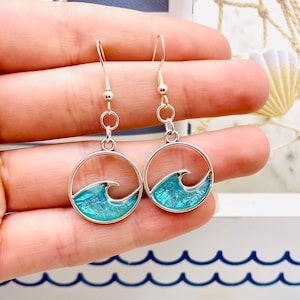 Sea Green Opal Effect Wave Resin Earrings, Hypoallergenic Sterling Silver Wires, Minimalist Ocean earrings, Beach and Tropical Gifts