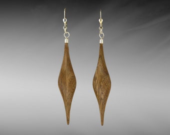 Spiral-shaped wooden earrings made of fine walnut wood - handmade hanging earrings with folding leverbacks made of 925 silver - earrings - earrings