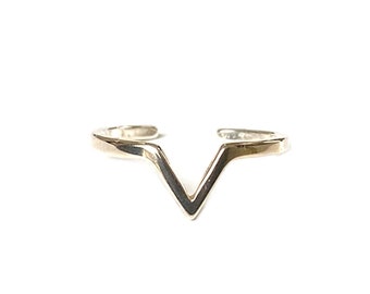 Anillo V de plata, Anillo chevron abierto, Anillo de victoria de plata, Anillo de plata simple para mujeres, Anillo minimalista, Plata de ley 925, Anillo ajustable