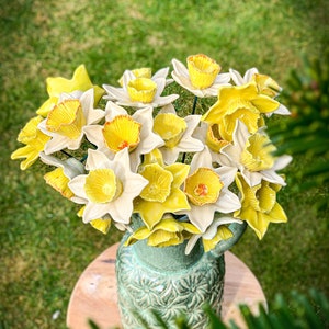 Ceramic Daffodil Bouquet Spring & Easter floral arrangement, handmade beige and yellow premium ornament, perfect pottery anniversary gift image 2