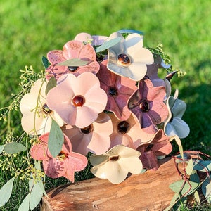 À la Paper Ceramic Bouquet (total of 9 flowers, mixed colors) - light&delicate ceramic flowers arrangement, perfect for feminine bouquets