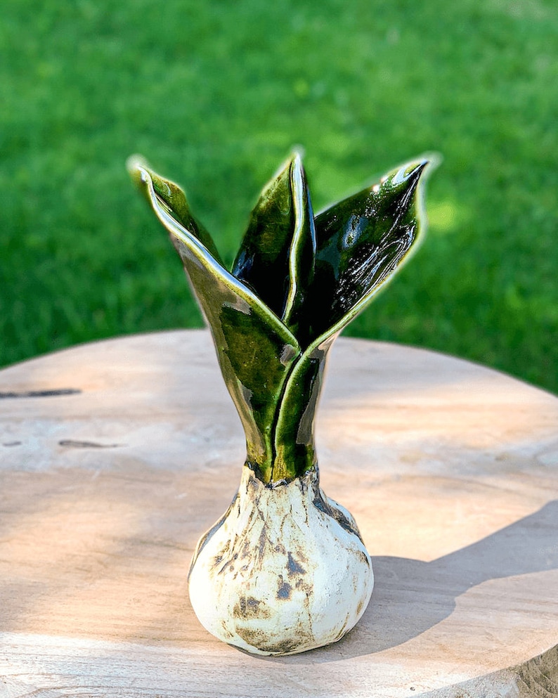 Ceramic Flower Bulb